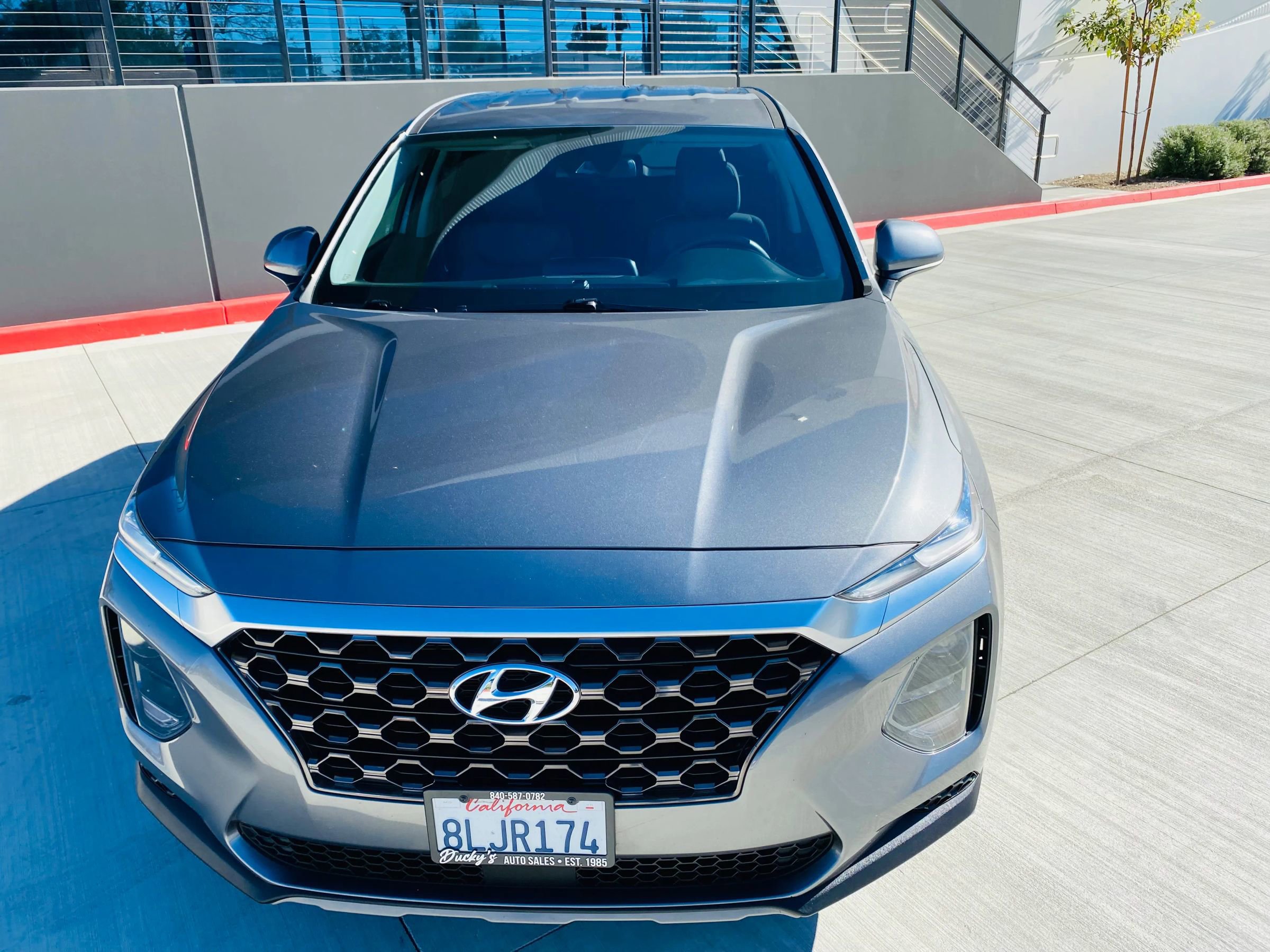 Used 2019 Hyundai Santa Fe SE image 6