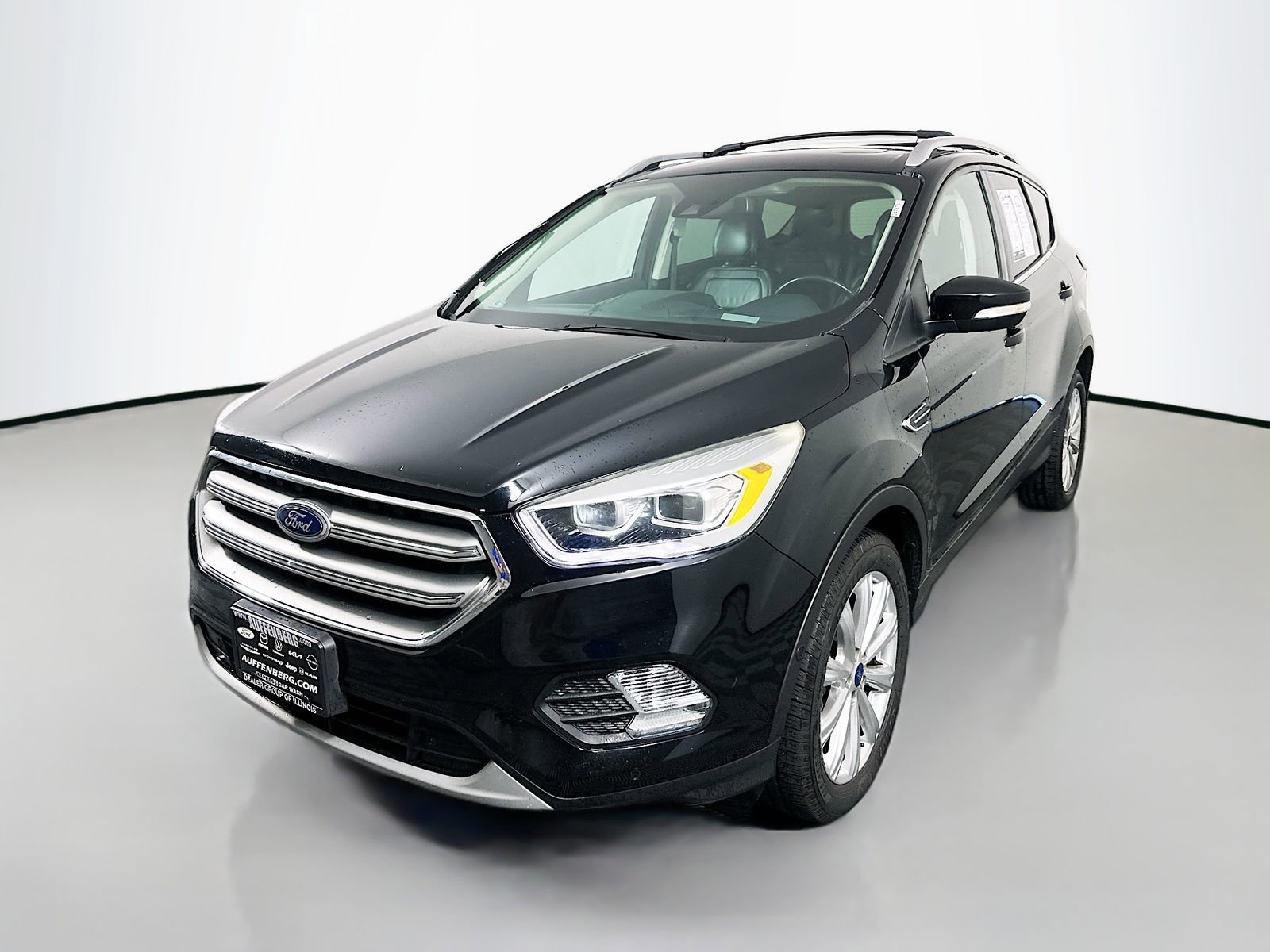 Used 2017 Ford Escape Titanium w/ Equipment Group 301A AWD/4WD image 3