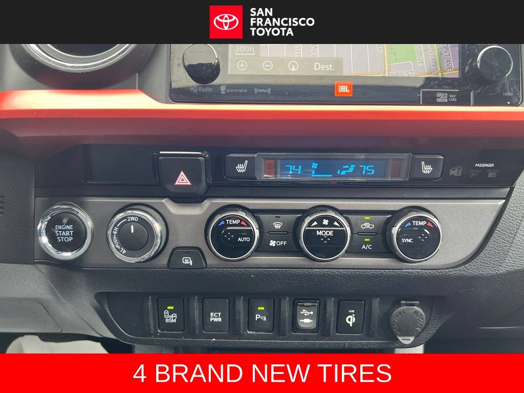 Used 2016 Toyota Tacoma TRD Off-Road AWD/4WD image 23