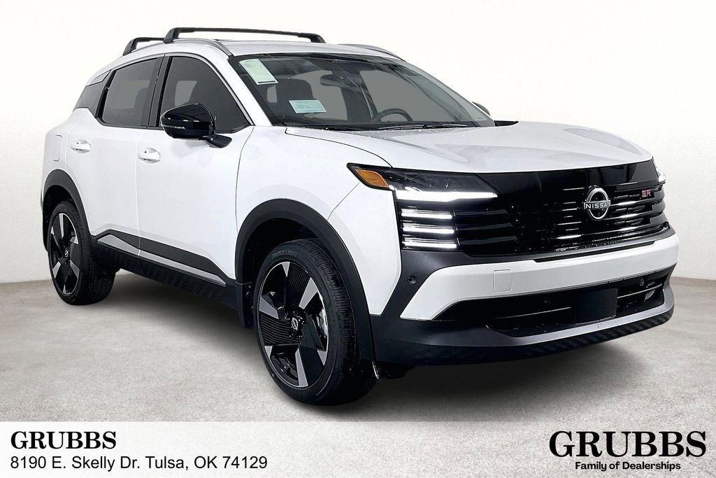 New 2026 Nissan Kicks SR w/ Cold Weather Package