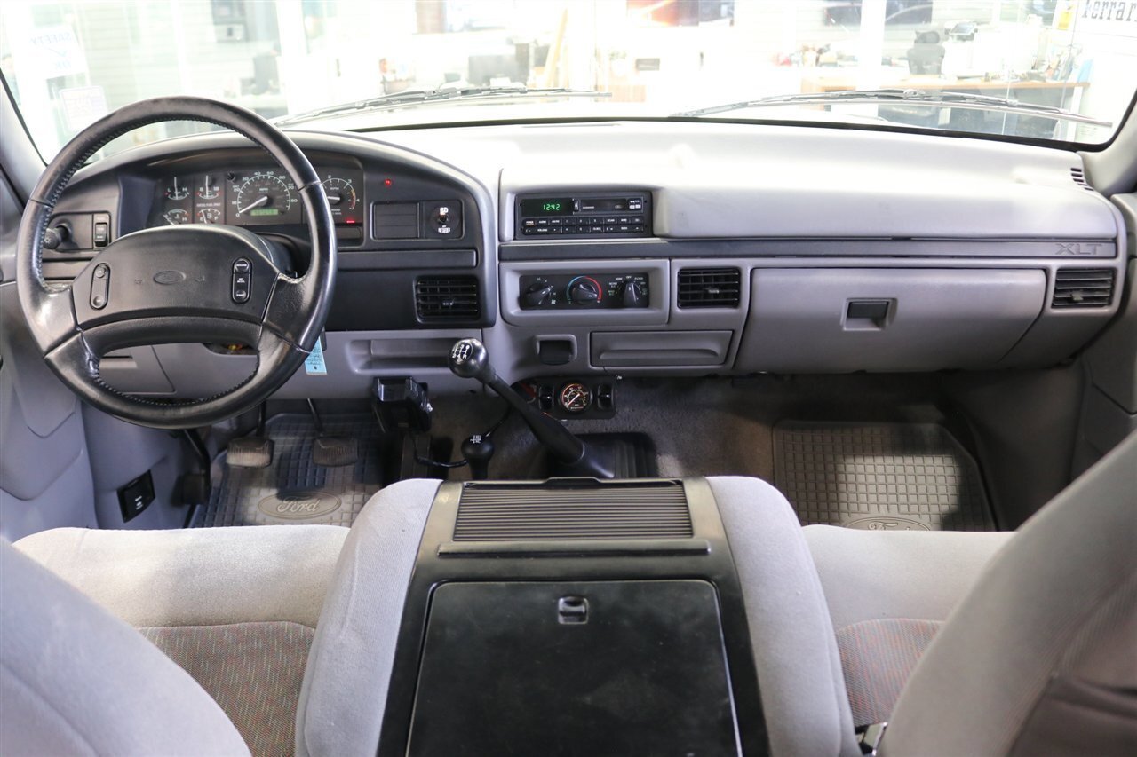 Used 1997 Ford F250 XLT image 19