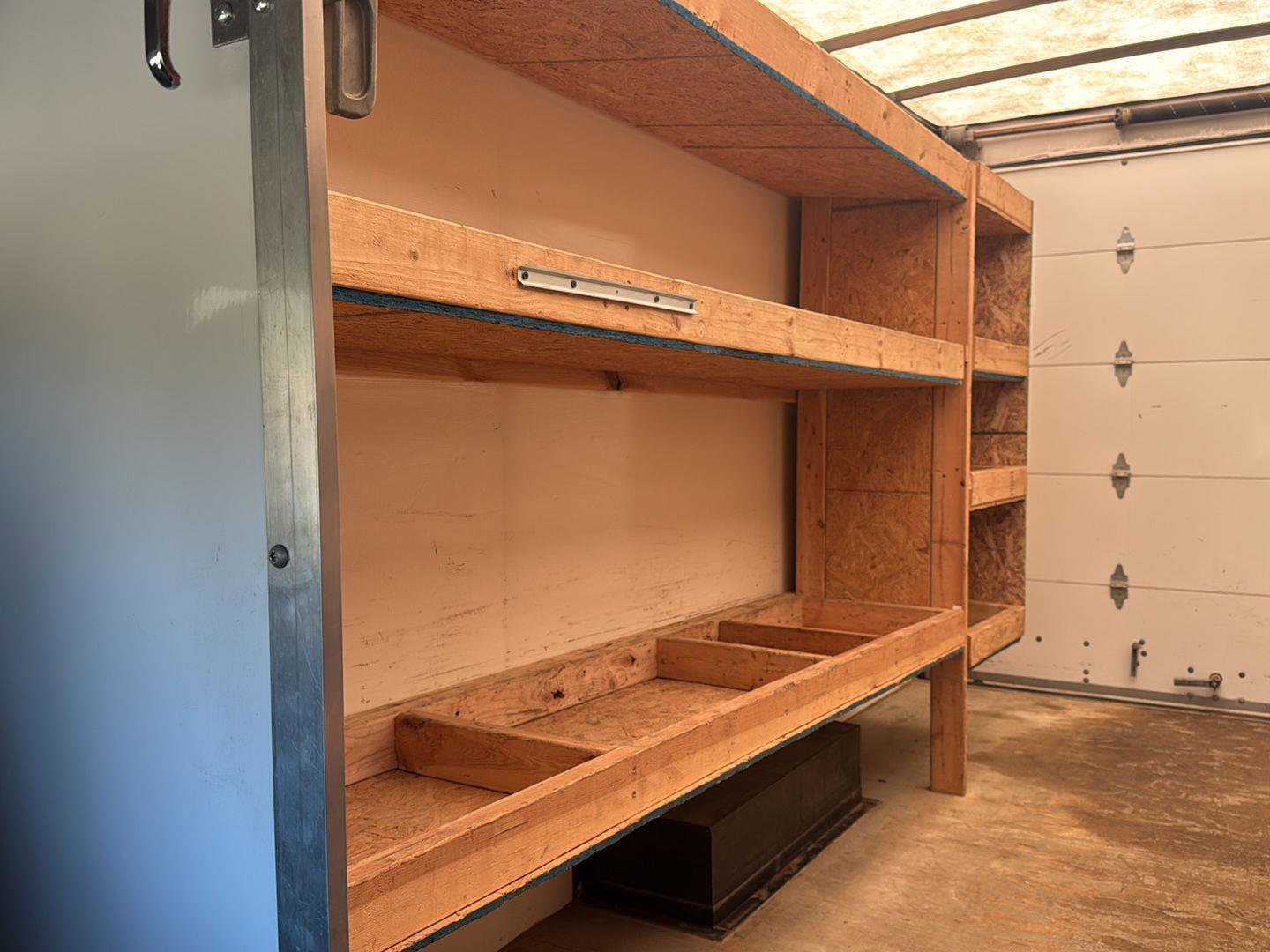 Used 2022 GMC Savana 3500 w/ Power Convenience Package RWD image 12