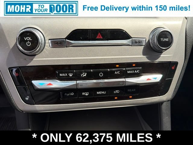 Used 2022 Ford Explorer XLT w/ Equipment Group 202A AWD/4WD image 22