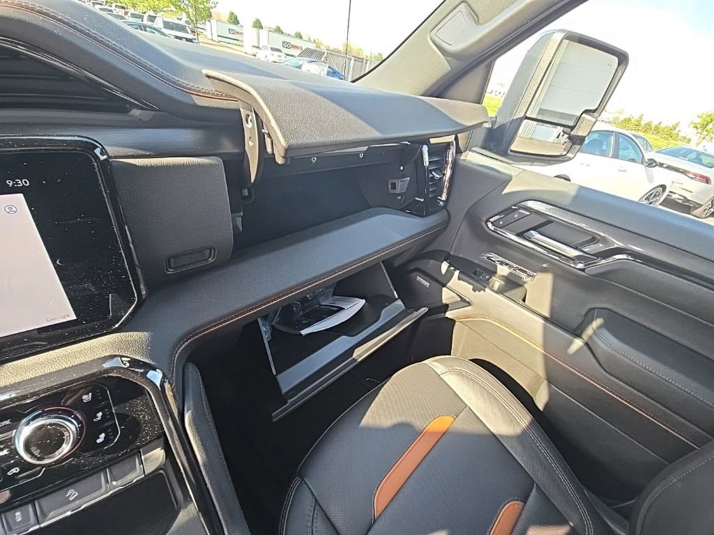 Used 2023 GMC Sierra 1500 AT4 w/ AT4 Premium Package AWD/4WD image 22