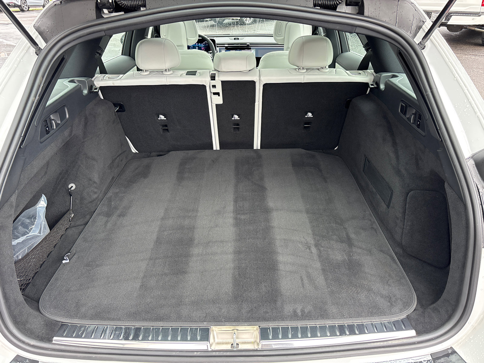 Used 2026 Mercedes-Benz E 450 4MATIC All-Terrain Wagon image 9