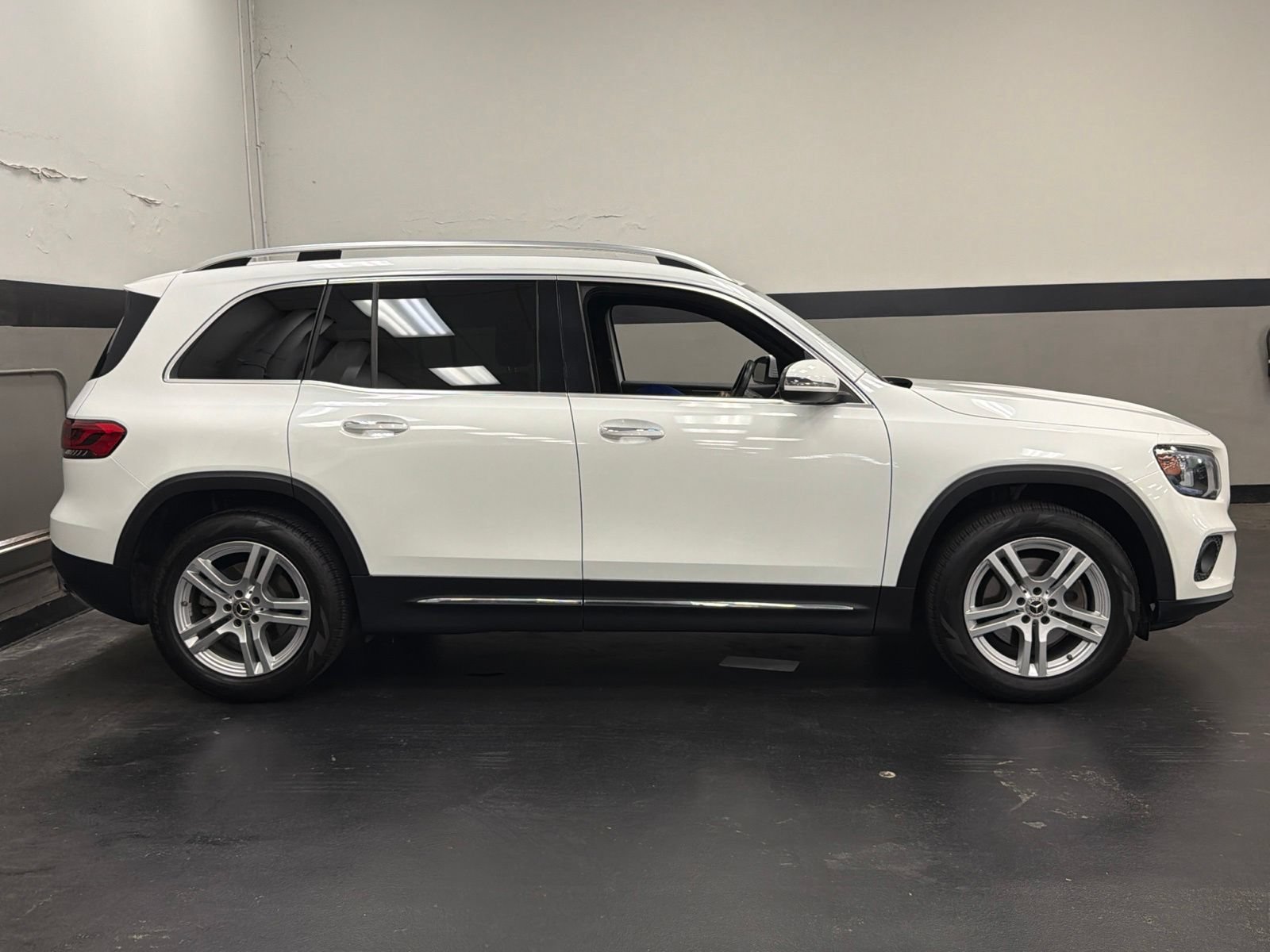 Certified 2022 Mercedes-Benz GLB 250 image 3