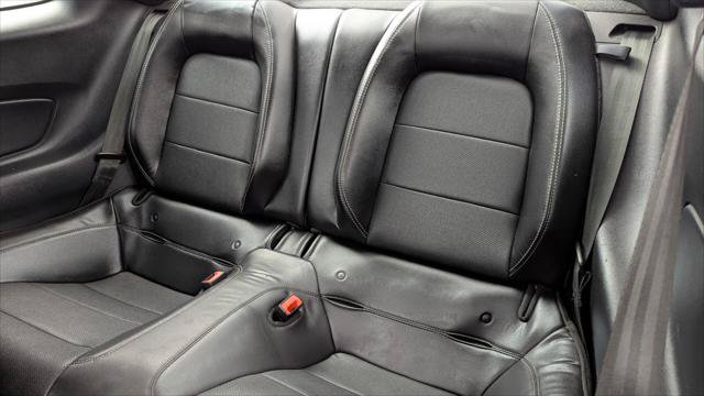 Used 2020 Ford Mustang Premium RWD image 16