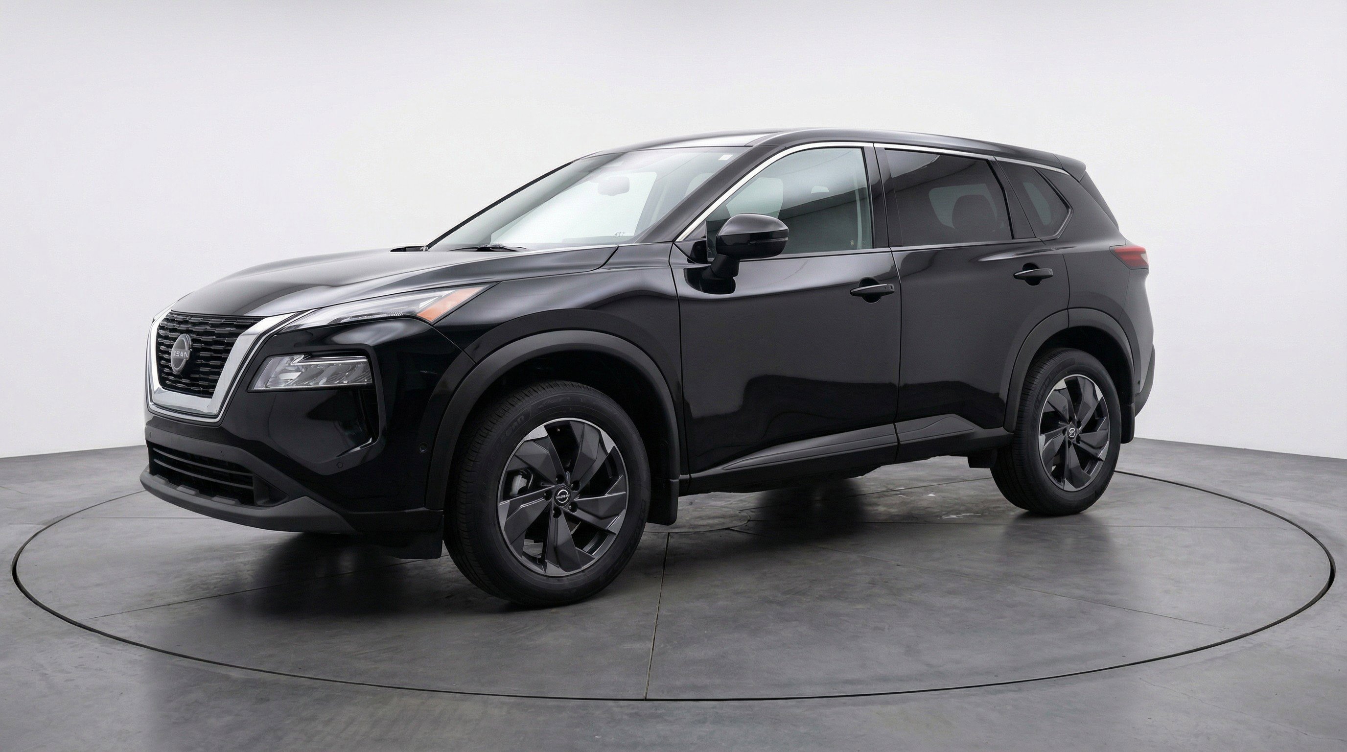 Used 2025 Nissan Rogue SV FWD image 3
