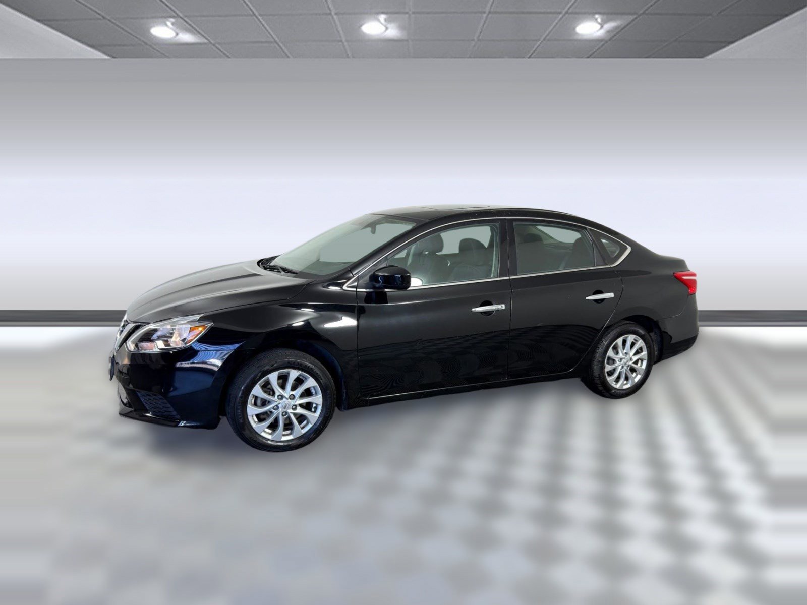 Used 2018 Nissan Sentra SV w/ Premium Package (P01)