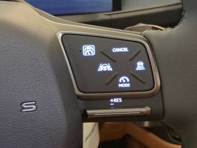 New 2026 Lexus ES 350e FWD image 21