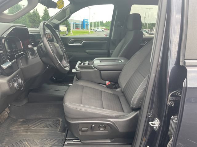 Used 2022 Chevrolet Silverado 1500 RST AWD/4WD image 11