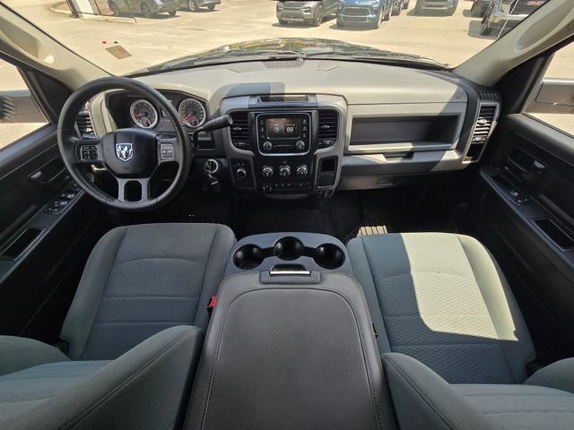 Used 2017 RAM 2500 Tradesman w/ Chrome Appearance Group AWD/4WD image 33