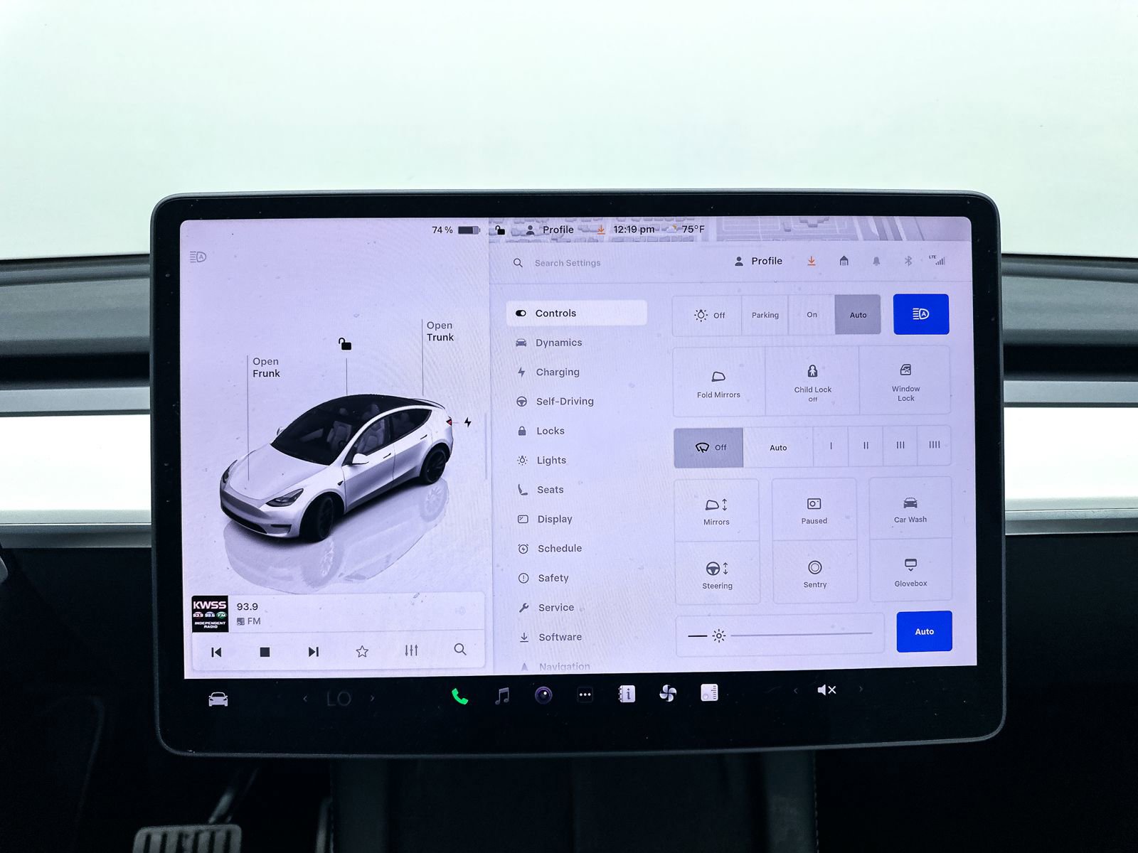 Used 2022 Tesla Model Y Performance AWD/4WD image 21