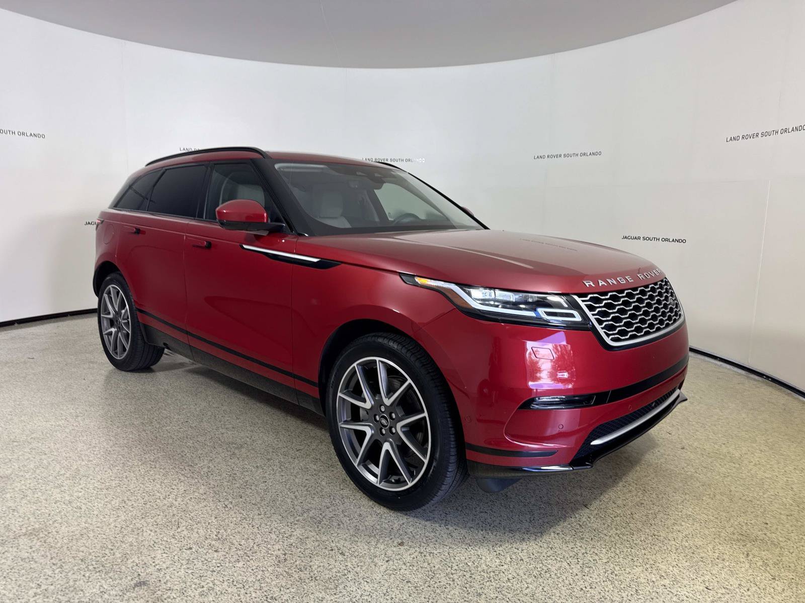 Used 2021 Land Rover Range Rover Velar S AWD/4WD image 7