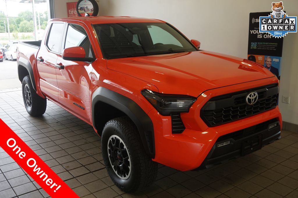Used 2024 Toyota Tacoma TRD Off-Road AWD/4WD image 1