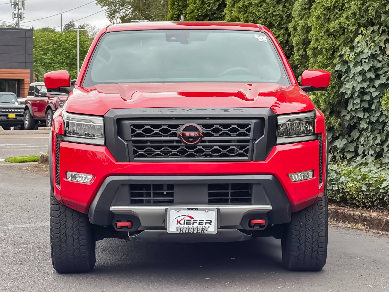 Used 2023 Nissan Frontier PRO-4X w/ Pro-4X Premium Package AWD/4WD image 8