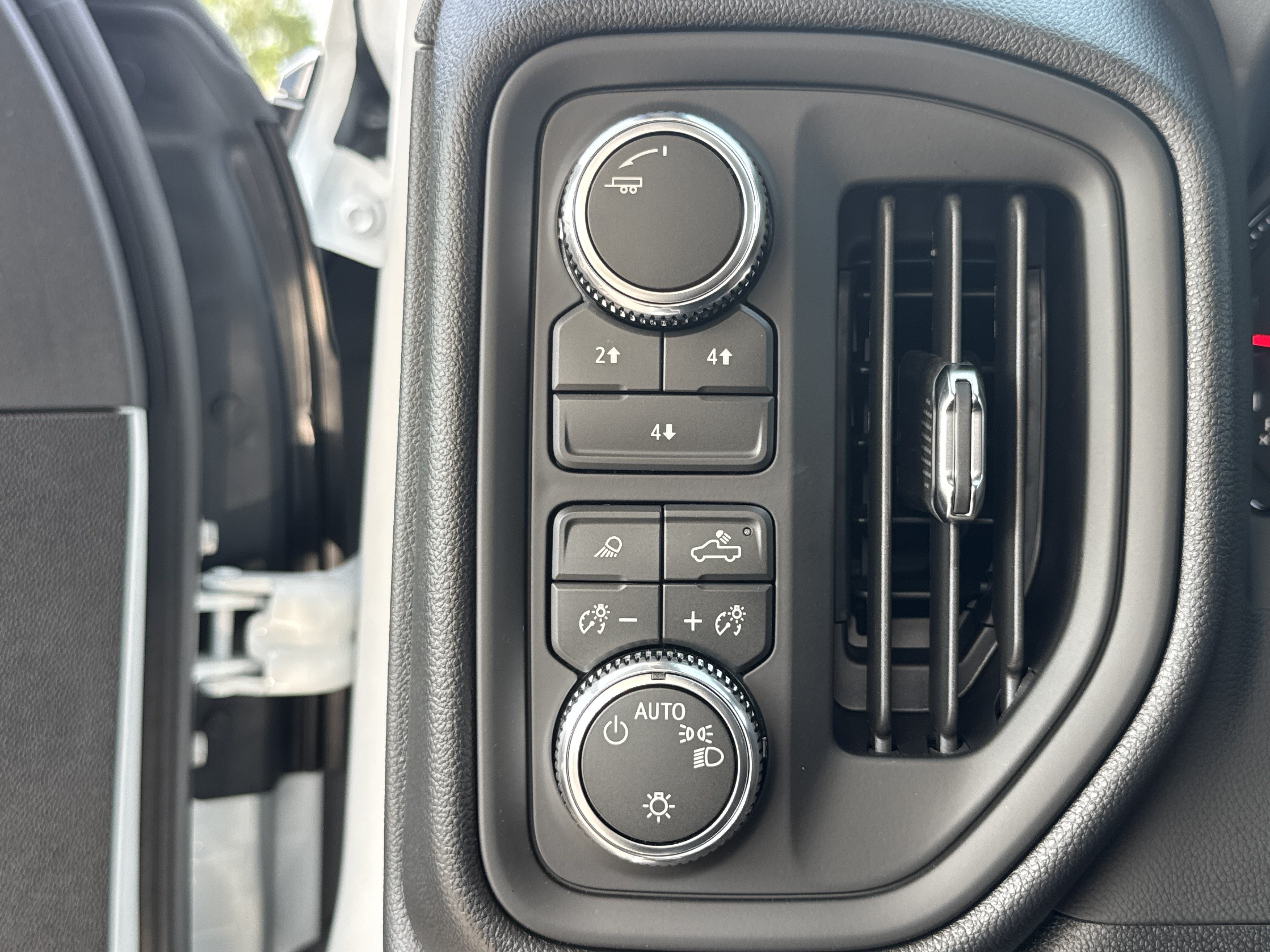 New 2026 GMC Sierra 3500 Pro AWD/4WD image 19