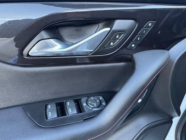 Used 2019 Chevrolet Blazer RS FWD image 5