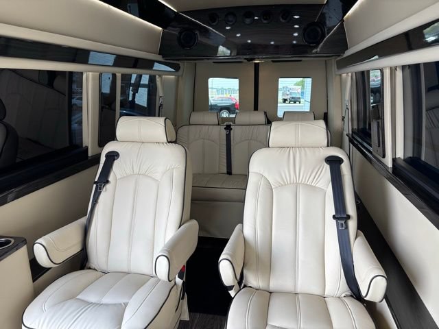 Used 2024 Mercedes-Benz Sprinter 3500 image 39