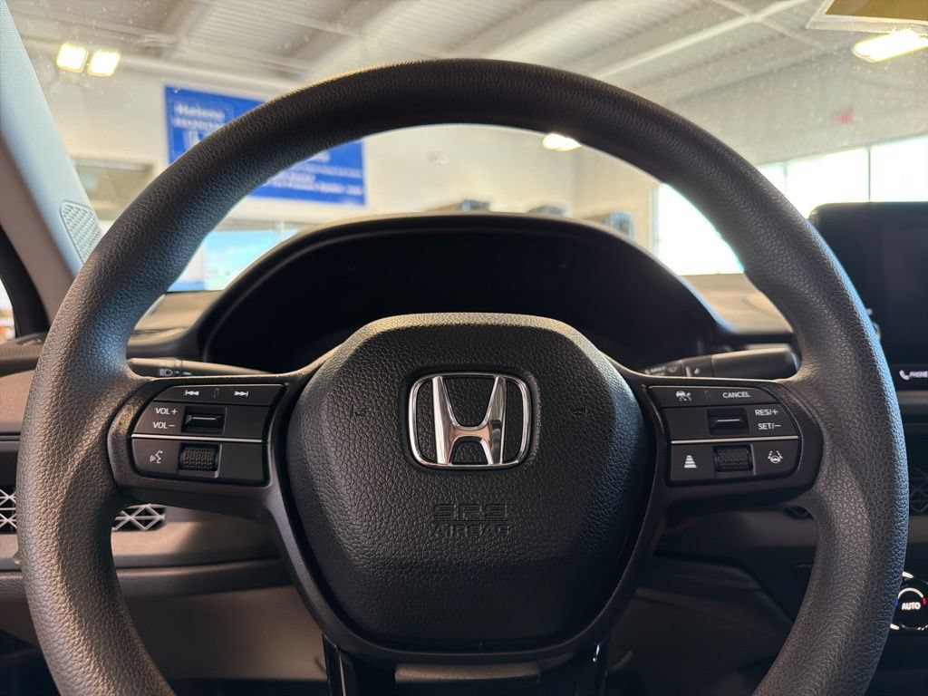 Certified 2025 Honda Accord SE image 20