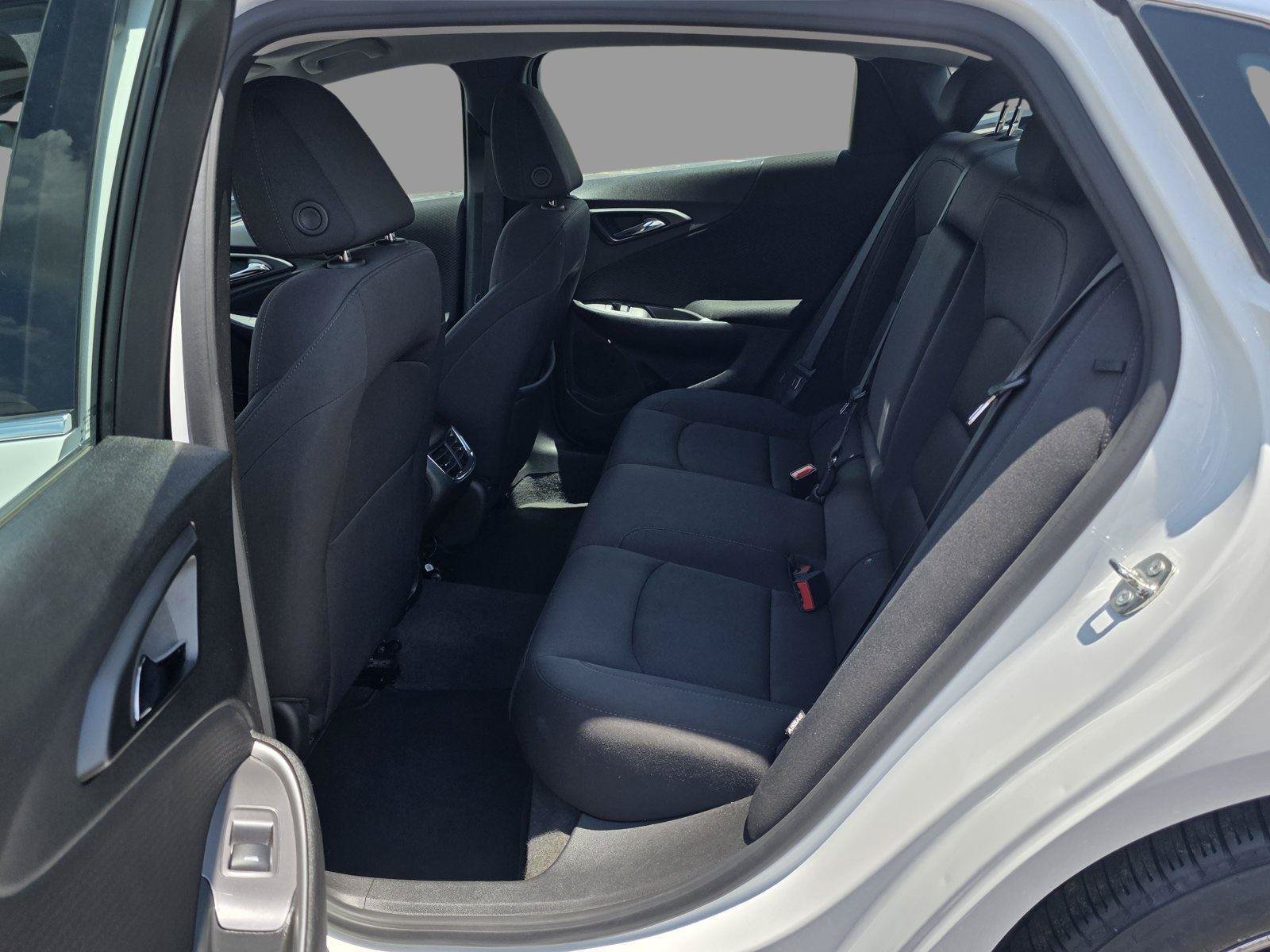 Used 2024 Chevrolet Malibu LT FWD image 18