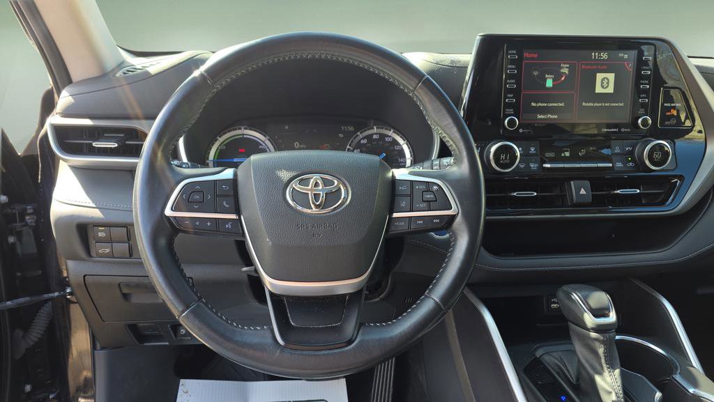 Used 2022 Toyota Highlander XLE image 22