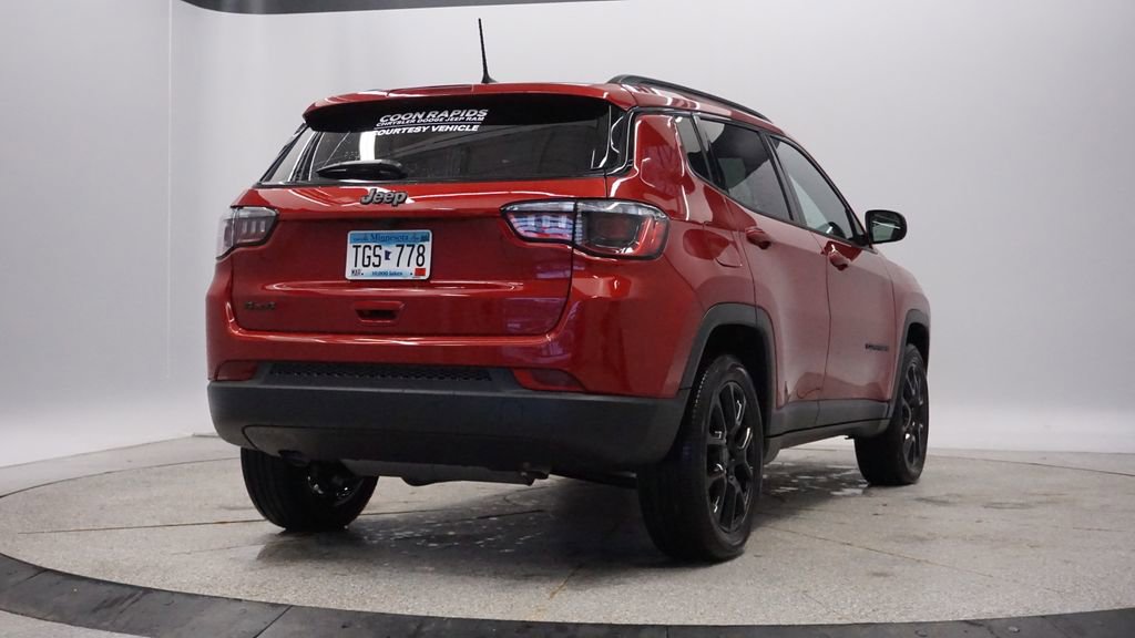 New 2026 Jeep Compass Latitude AWD/4WD image 8