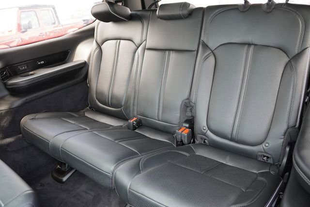 Used 2022 Jeep Grand Wagoneer Series II image 19