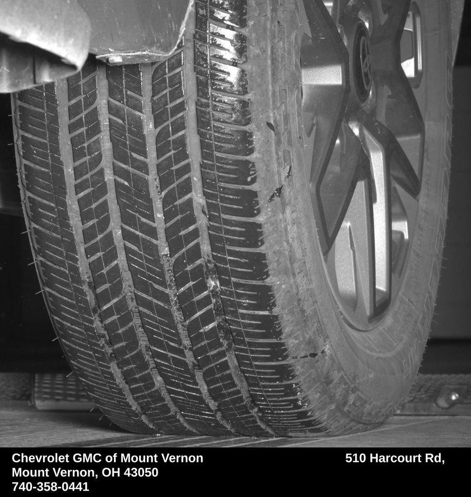 Used 2025 Toyota Tundra Limited AWD/4WD image 33