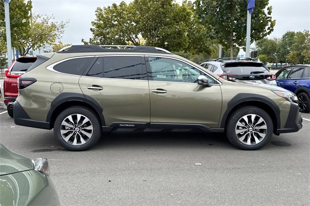 New 2025 Subaru Outback Touring XT image 3