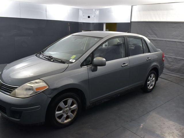 Used 2007 Nissan Versa Sedan FWD image 2