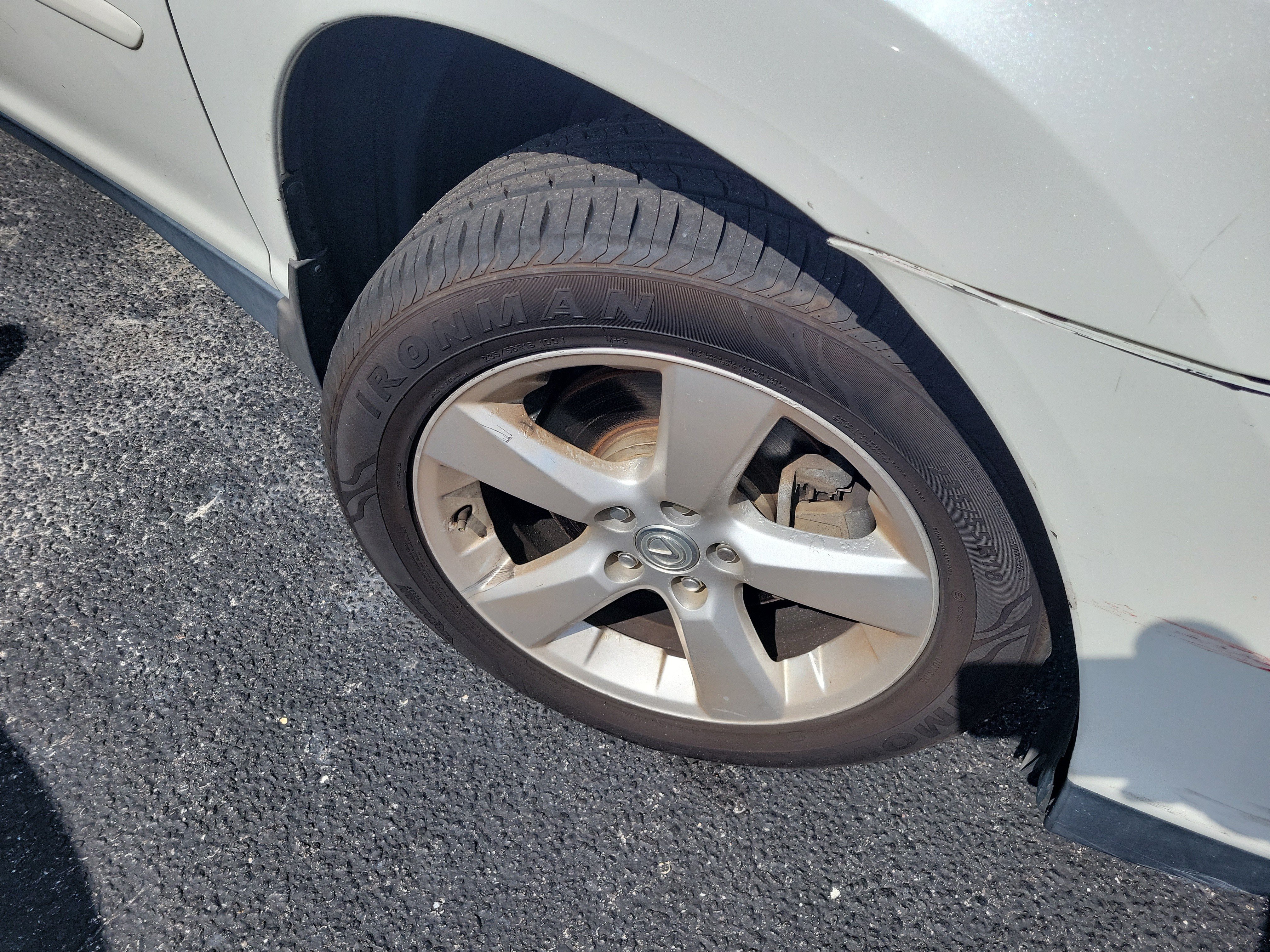Used 2004 Lexus RX 330 FWD image 8