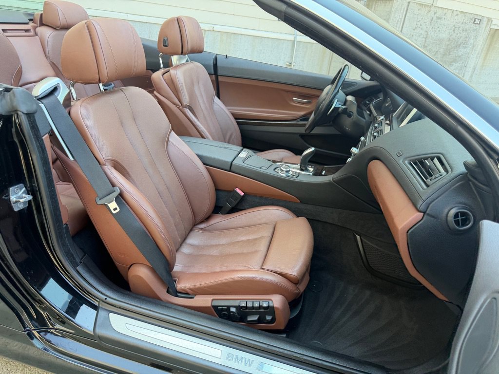 Used 2012 BMW 650i Convertible RWD image 22