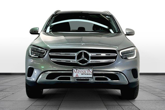 Used 2021 Mercedes-Benz GLC 300 4MATIC w/ Premium Package image 2