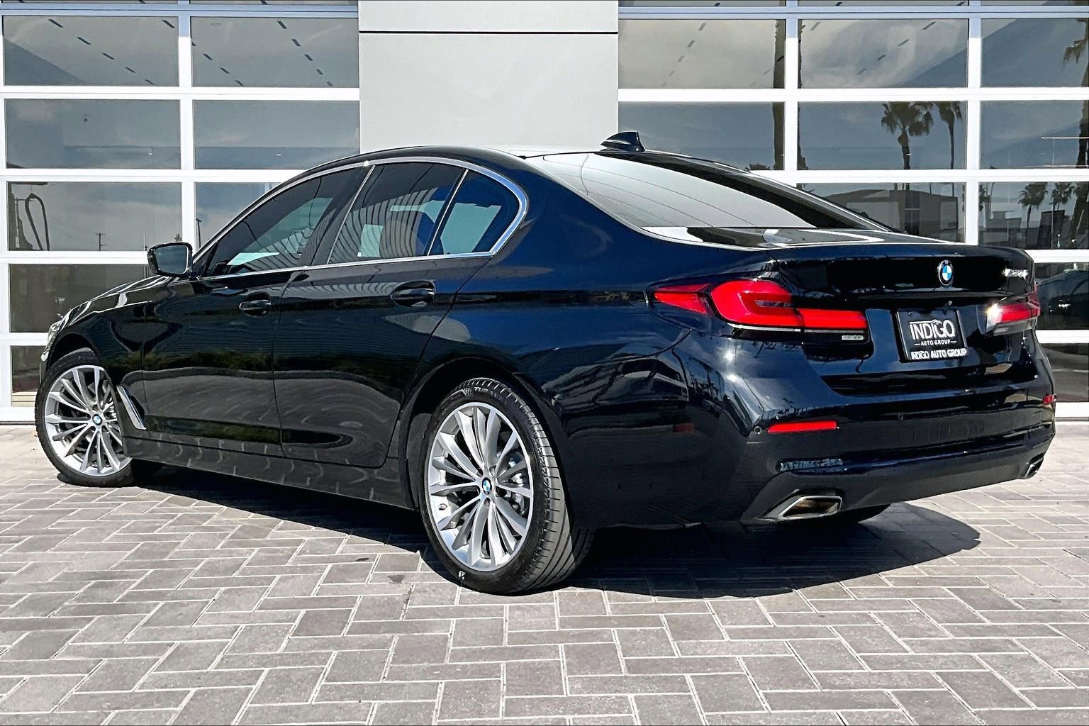 Used 2023 BMW 530i w/ Convenience Package image 12