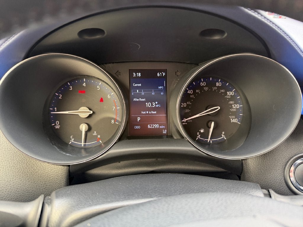 Used 2021 Toyota C-HR XLE FWD image 14