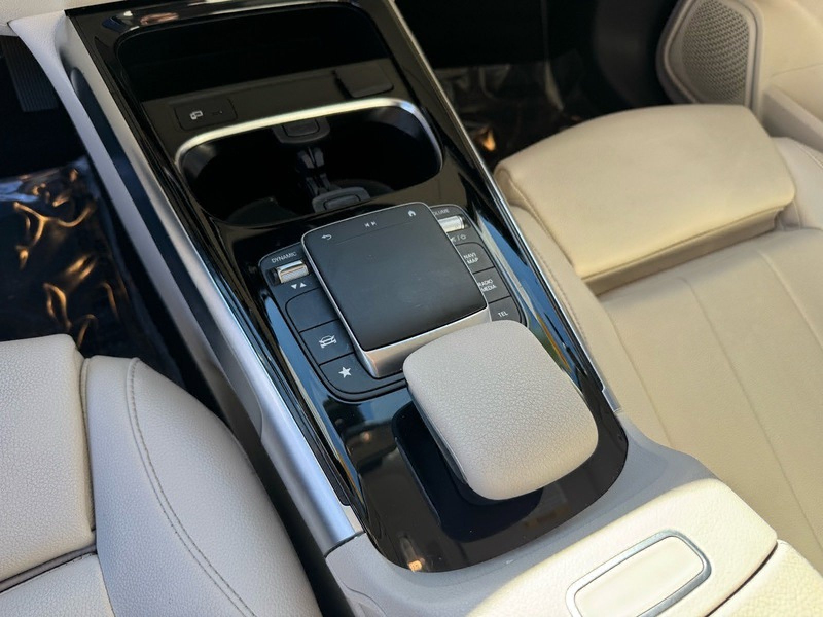 Certified 2021 Mercedes-Benz GLB 250 image 15