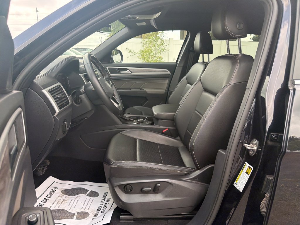 Used 2023 Volkswagen Atlas Cross Sport SE w/ Panoramic Sunroof Package AWD/4WD image 22