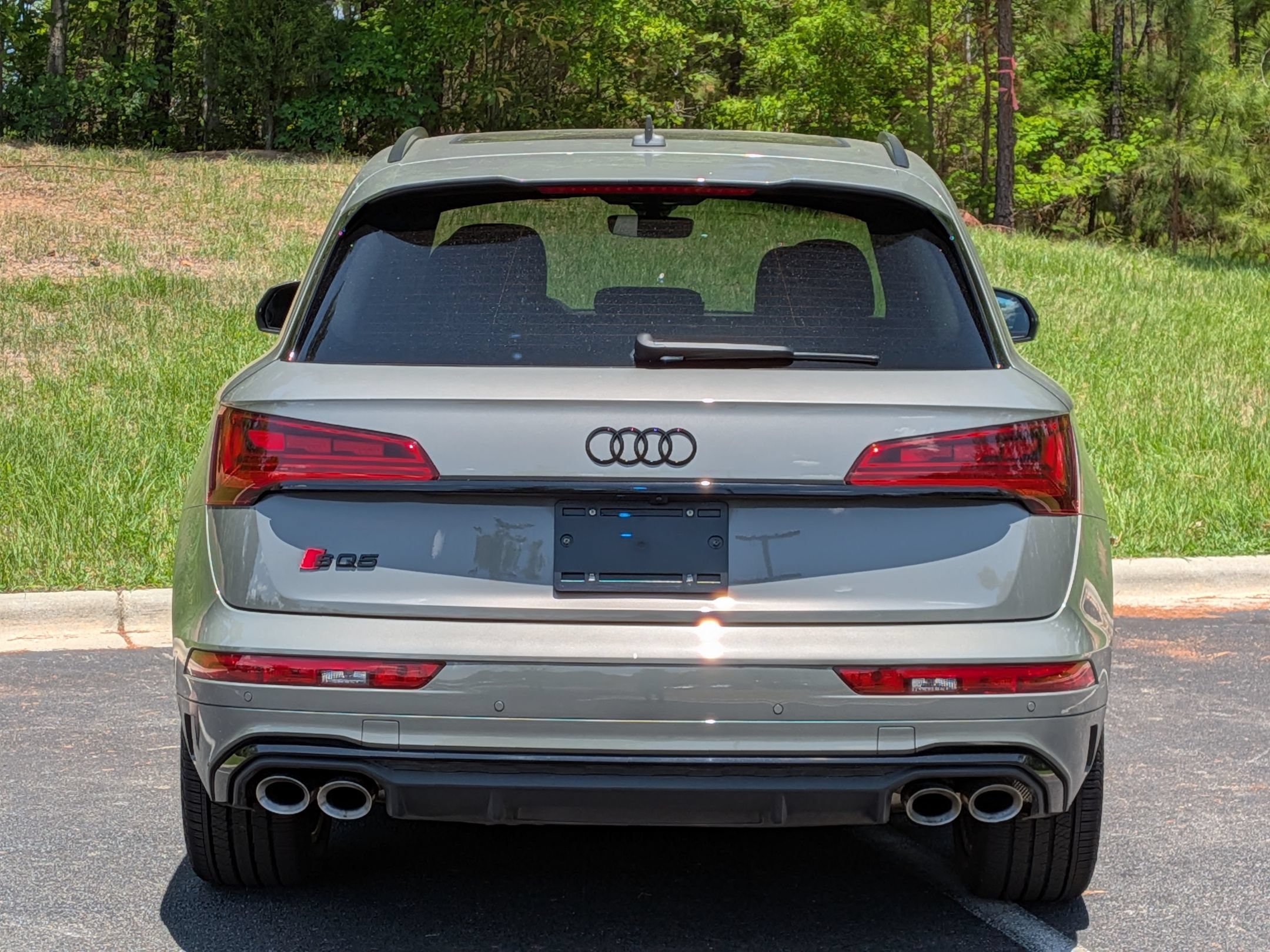 Used 2023 Audi SQ5 Prestige w/ Prestige Package AWD/4WD image 29