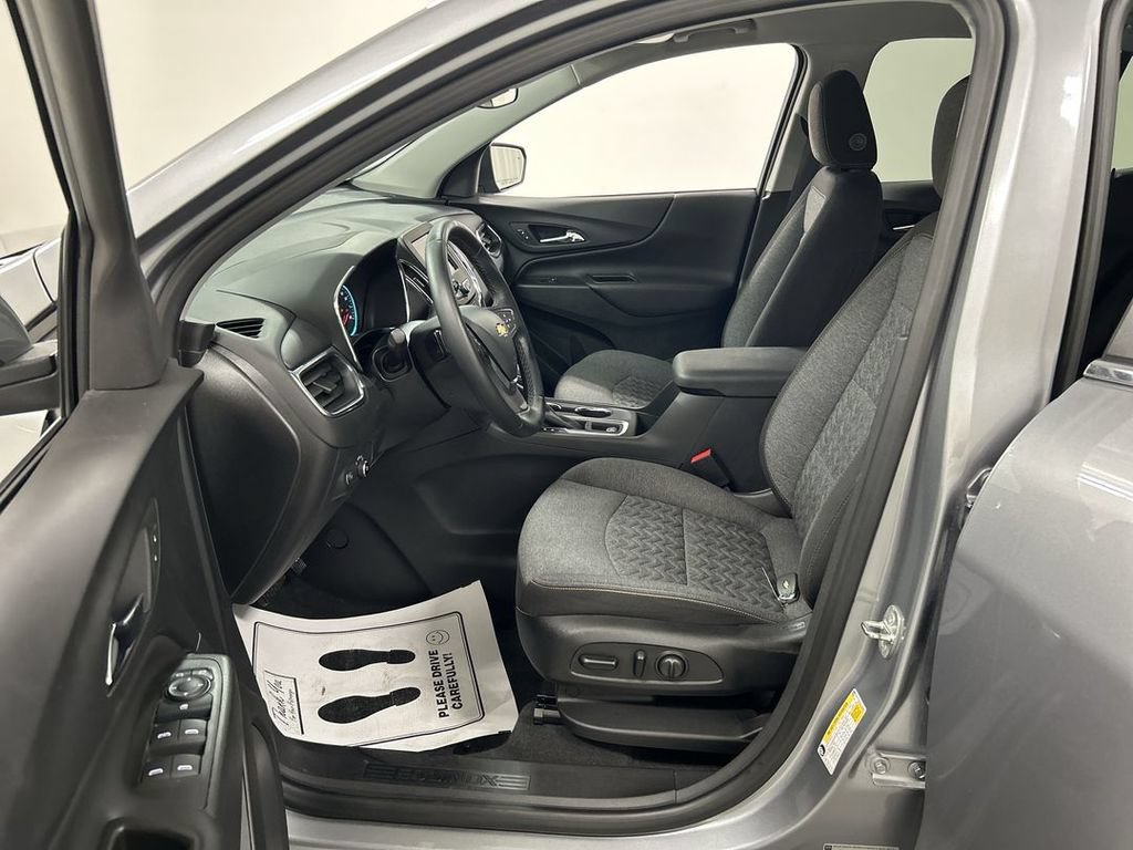 Certified 2024 Chevrolet Equinox LT AWD/4WD image 9