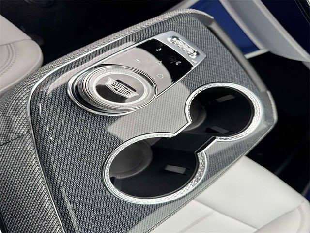 New 2026 Cadillac Optiq Luxury 1 image 21