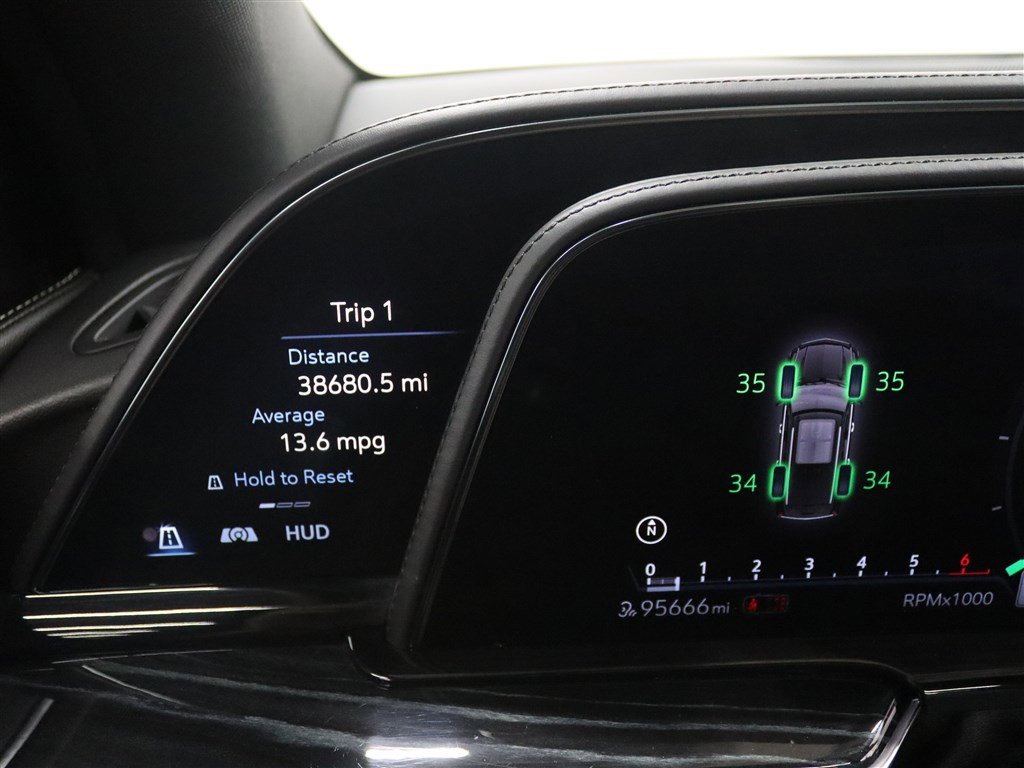 Used 2021 Cadillac Escalade Sport w/ Driver Assist Tech Package image 30