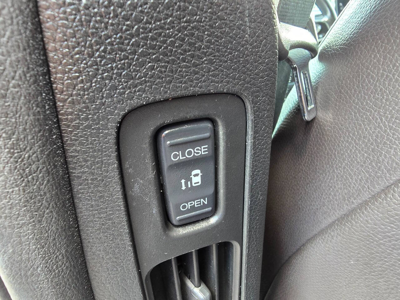 Used 2018 Honda Odyssey Touring image 23