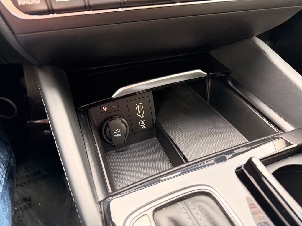 Used 2017 Kia Cadenza Technology FWD image 26