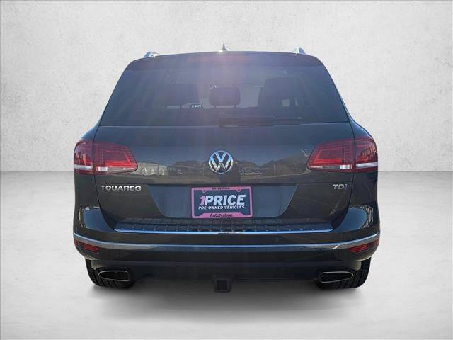 Used 2016 Volkswagen Touareg Sport AWD/4WD image 7