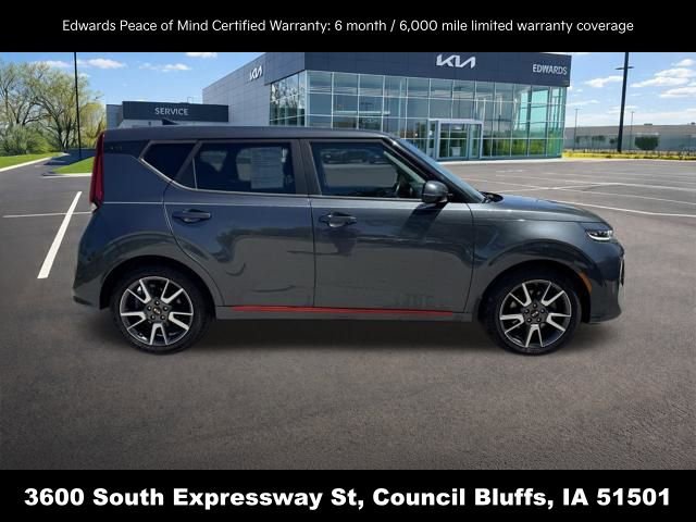 Used 2021 Kia Soul Turbo FWD image 2