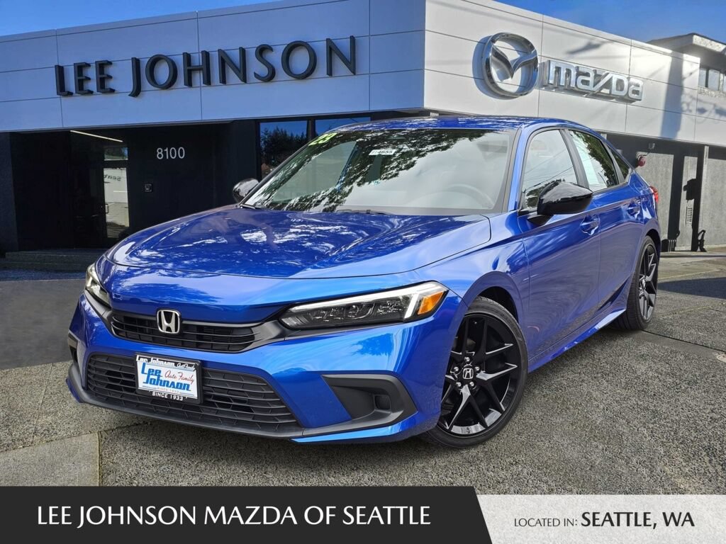 Used 2023 Honda Civic Sport image 1