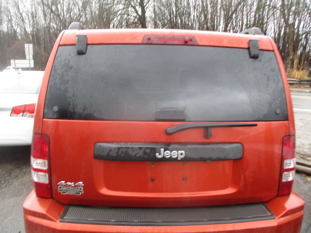 Used 2009 Jeep Liberty Sport w/ Popular Equipment Group image 6