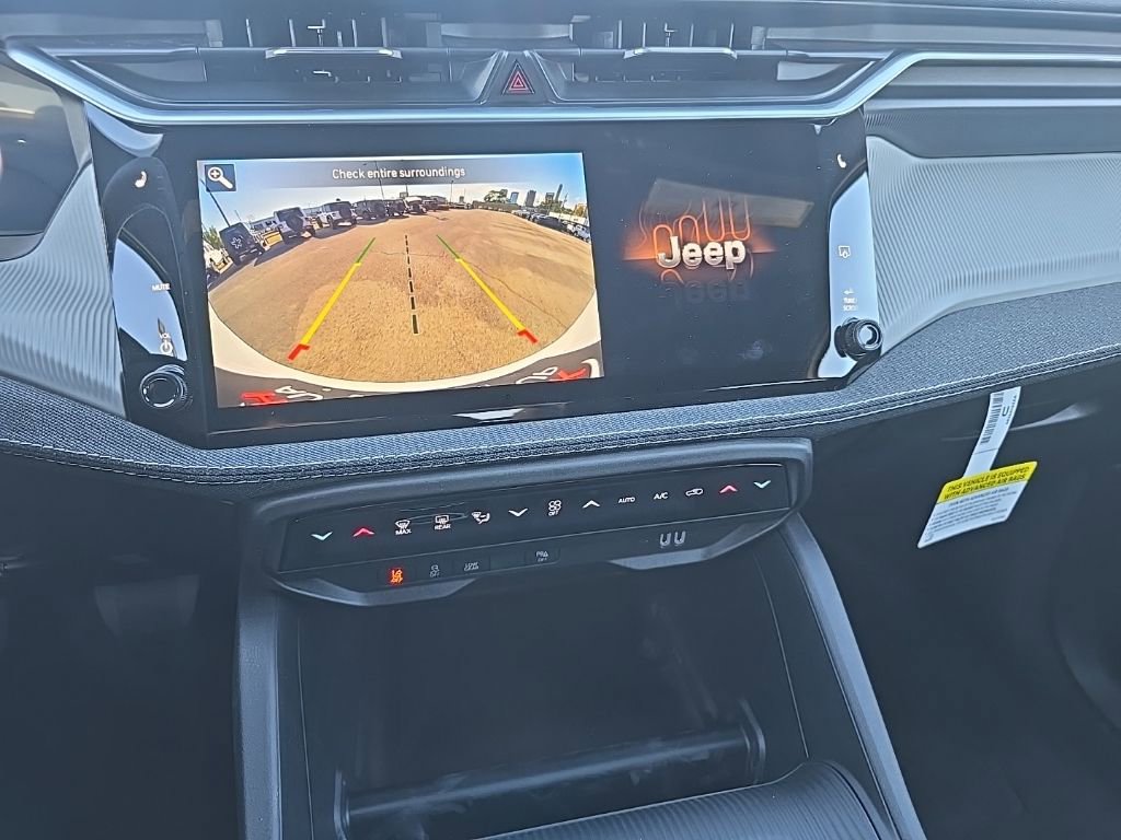 New 2026 Jeep Cherokee Laredo image 24