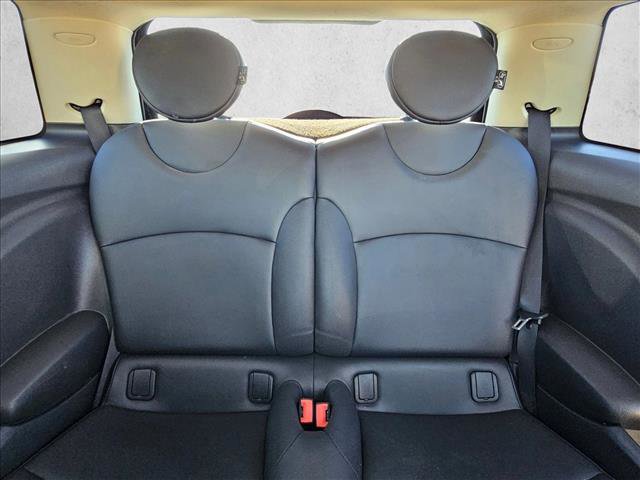 Used 2013 MINI Cooper Hardtop image 17